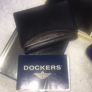 Dockers leather wallet